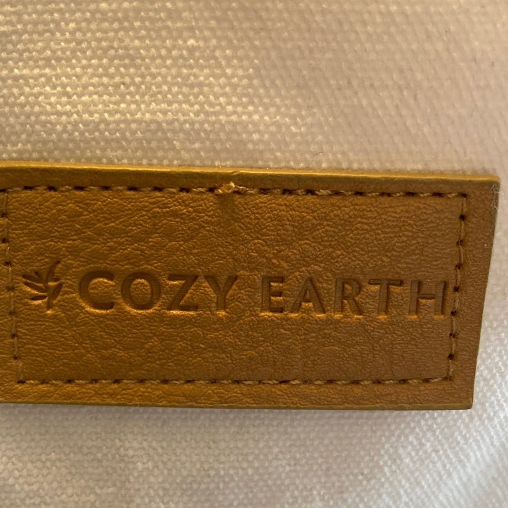Cozy Earth White Canvas Tote with Tan Leather Handles - Picture 2 of 9